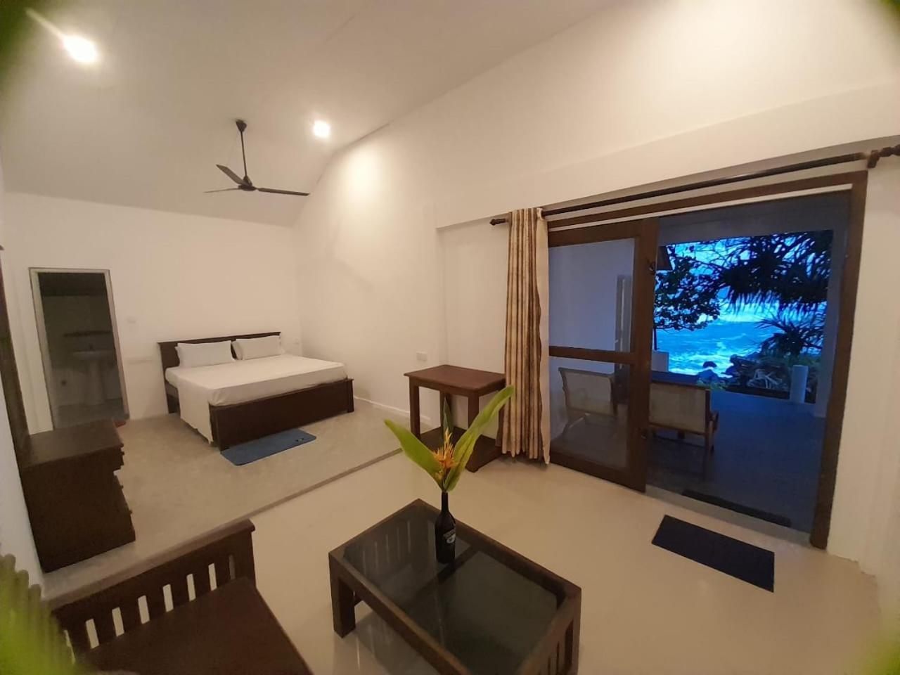 Sooriya Villa ตัลป์ ห้อง รูปภาพ