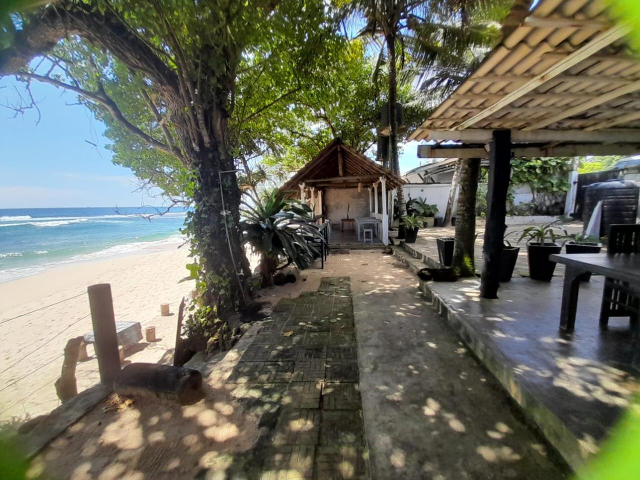 Sooriya Villa ตัลป์ ภายนอก รูปภาพ