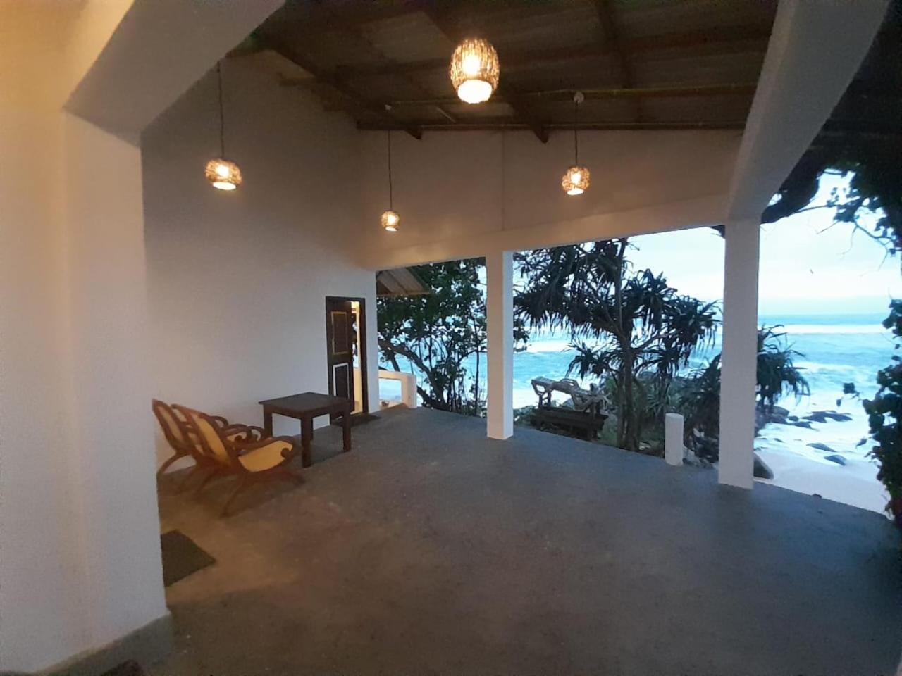 Sooriya Villa ตัลป์ ภายนอก รูปภาพ