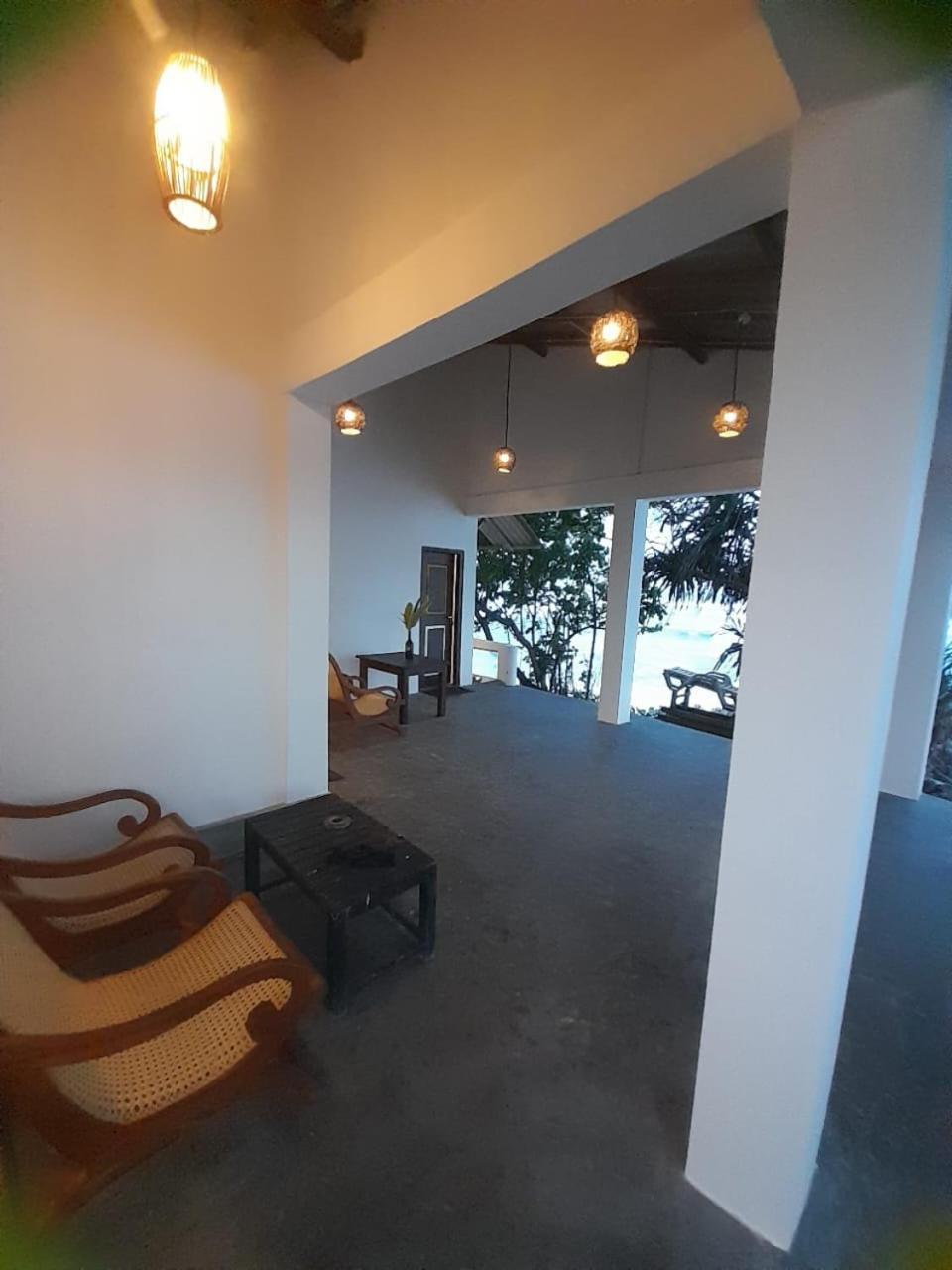Sooriya Villa ตัลป์ ภายนอก รูปภาพ