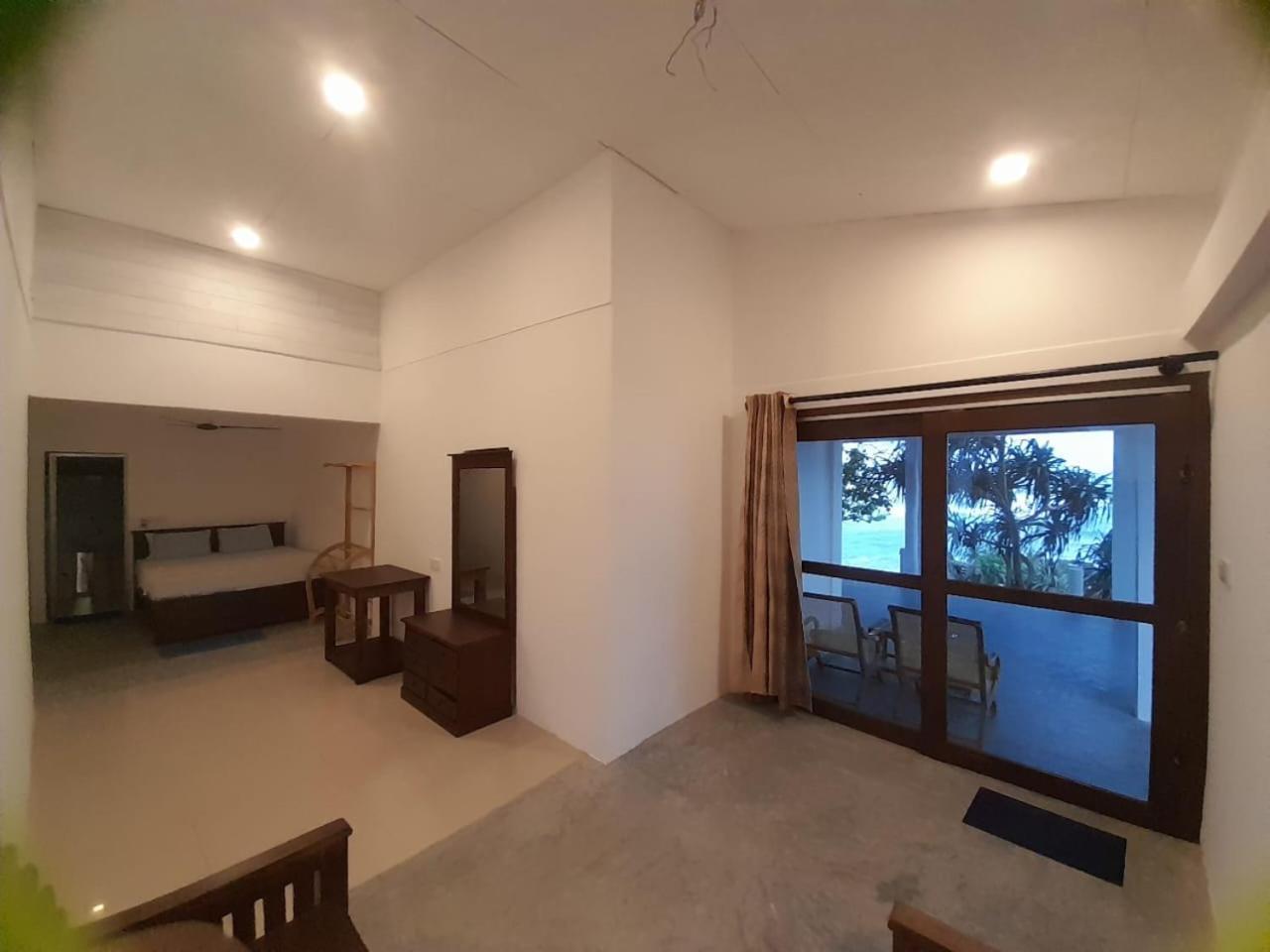 Sooriya Villa ตัลป์ ภายนอก รูปภาพ