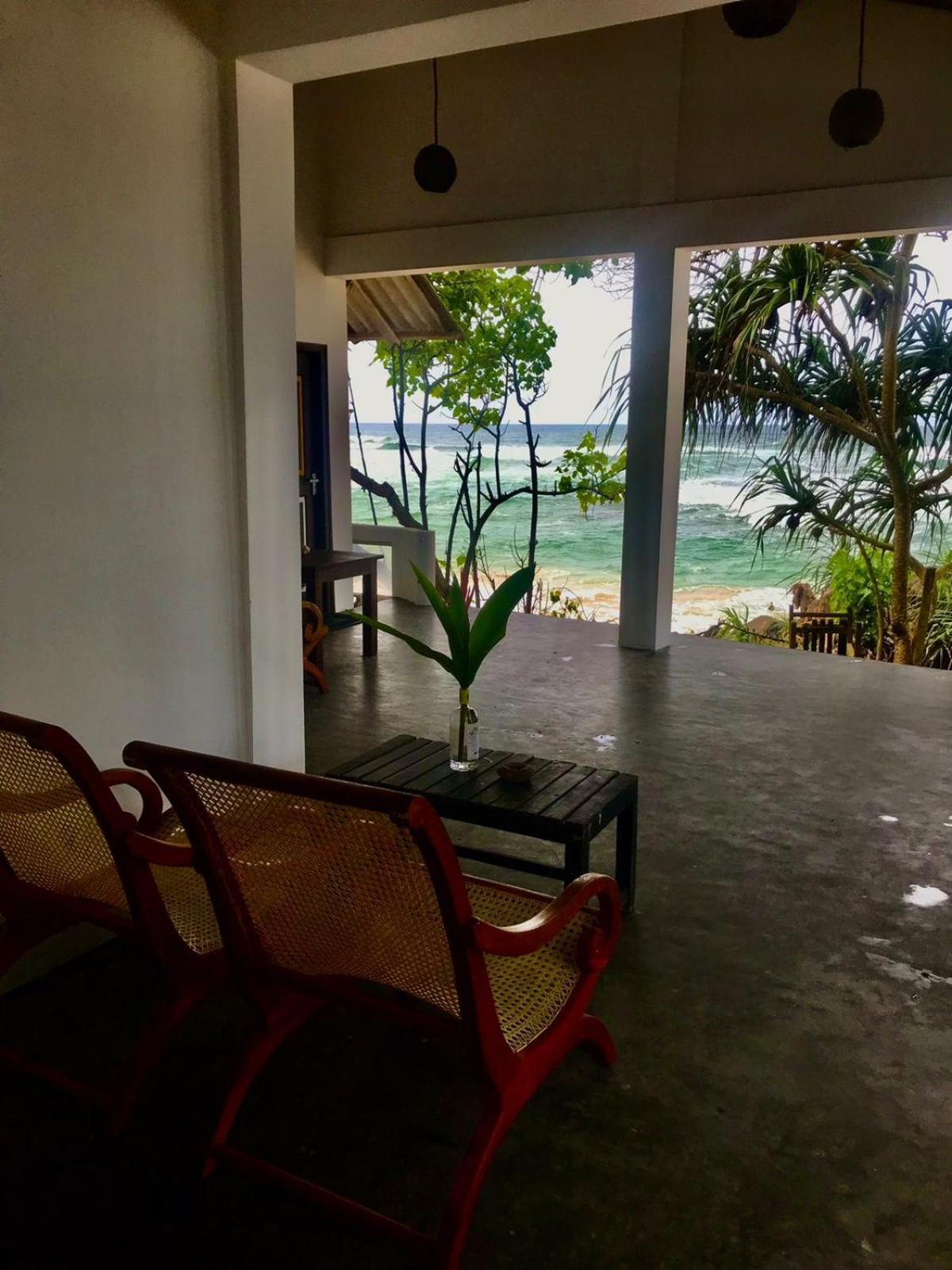 Sooriya Villa ตัลป์ ภายนอก รูปภาพ